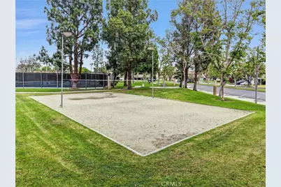 19410 Shelford, Cerritos, CA 90703 - Photo 42