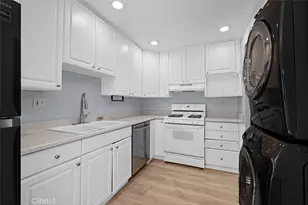 16605 Townhouse, Tustin, CA 92780 - Photo 4