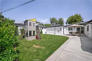 3775 Charlemagne Ave, Long Beach, CA 90808 - Photo 36