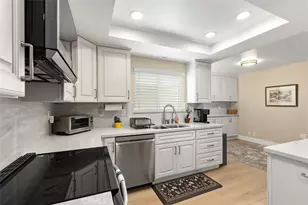 2355 Via Mariposa, Laguna Woods, CA 92637 - Photo 14