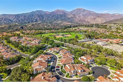 16 Calle Maria, Rancho Santa Margarita, CA 92688 - Photo 46