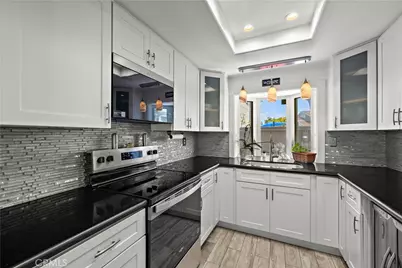 600 Lassen Ln, Costa Mesa, CA 92626 - Photo 6
