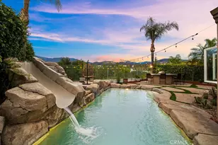 21 Summitcrest, Rancho Santa Margarita, CA 92679 - Photo 32