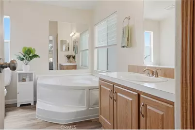 203 Dogwood Lane, Bakersfield, CA 93308 - Photo 16