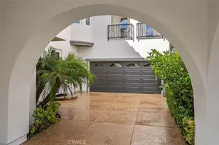 25 Carpenteria, Irvine, CA 92602 - Photo 2