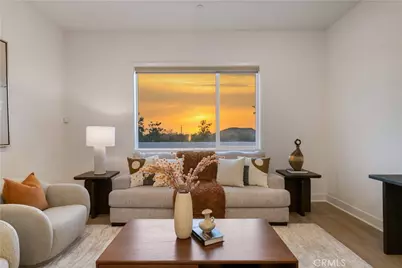608 Chinon, Irvine, CA 92618 - Photo 2