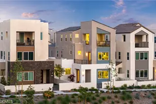 608 Chinon, Irvine, CA 92618 - Photo 4