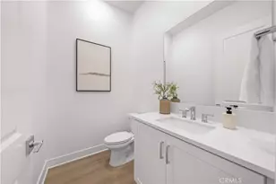 608 Chinon, Irvine, CA 92618 - Photo 20
