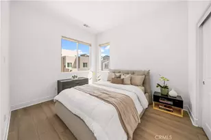608 Chinon, Irvine, CA 92618 - Photo 34