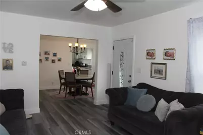 818 S Sloan, Compton, CA 90221 - Photo 2