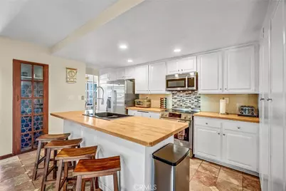 16592 Tiburon Place, Huntington Beach, CA 92649 - Photo 8