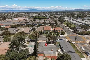 2107 Pomona, Costa Mesa, CA 92627 - Photo 32