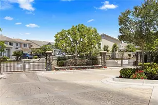1213 E Sunflower, Orange, CA 92866 - Photo 2