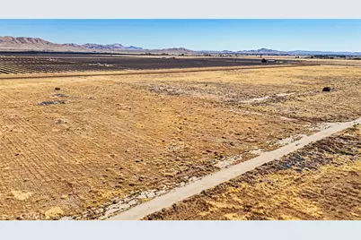550 90th Street, Rosamond, CA 93560 - Photo 26