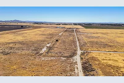 550 90th Street, Rosamond, CA 93560 - Photo 16