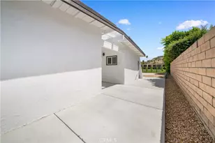5191 E Lakeside Dr, Palm Springs, CA 92264 - Photo 36