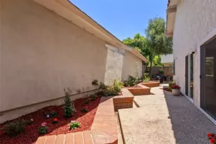 4612 Green Tree, Irvine, CA 92612 - Photo 30