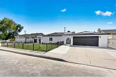 11131 Ticonderoga, Los Alamitos, CA 90720 - Photo 1