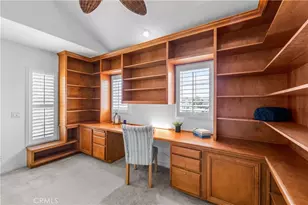 20851 Cabrillo Ln, Huntington Beach, CA 92646 - Photo 32