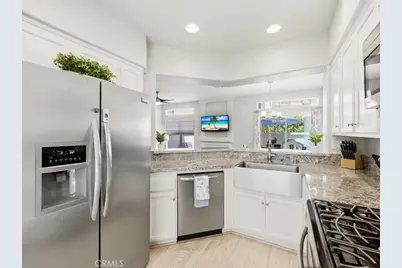 23 Paseo Estrellas, Rancho Santa Margarita, CA 92688 - Photo 14
