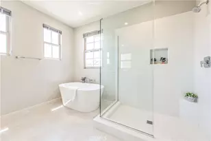152 Sunnyside, Irvine, CA 92618 - Photo 18