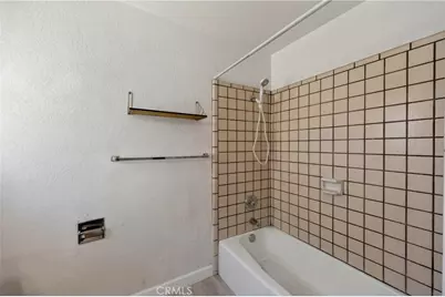 13010 Spring Valley Parkway, Victorville, CA 92395 - Photo 20