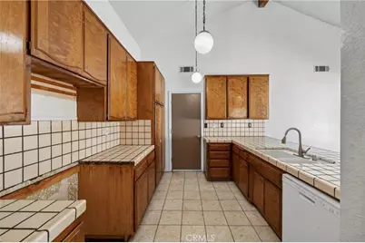 13010 Spring Valley Parkway, Victorville, CA 92395 - Photo 8