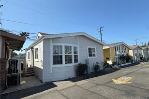 327 W Wilson Street, Costa Mesa, CA 92627 - Photo 12