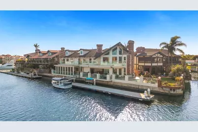 3701 Escapade, Huntington Beach, CA 92649 - Photo 2