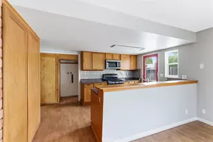 254 Bucknell Rd, Costa Mesa, CA 92626 - Photo 14