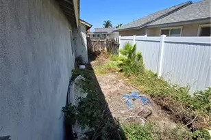 15542 Cabot Cir, Huntington Beach, CA 92647 - Photo 26