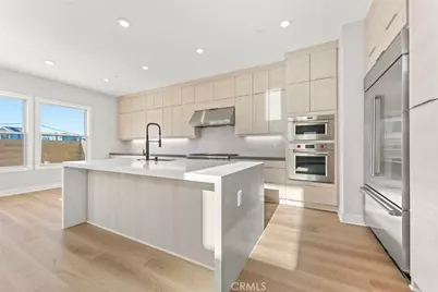 209 Stage, Irvine, CA 92618 - Photo 8