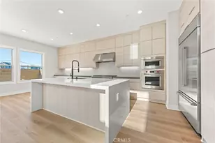 209 Stage, Irvine, CA 92618 - Photo 8