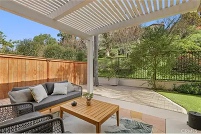 55 Fieldhouse, Ladera Ranch, CA 92694 - Photo 18