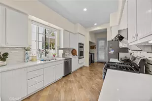 30 Garden Gate Ln, Irvine, CA 92620 - Photo 6