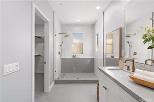 192 Augustine, Irvine, CA 92618 - Photo 36