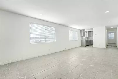 400 W 109th, Los Angeles, CA 90061 - Photo 18