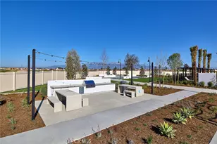 5826 Walden Ct, Jurupa, CA 92880 - Photo 34