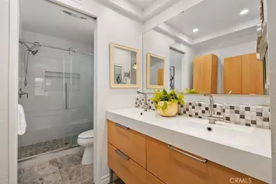 241 E Ponderosa Lane, Anaheim, CA 92802 - Photo 14