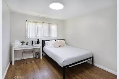 8841 Jarrett, Huntington Beach, CA 92647 - Photo 14