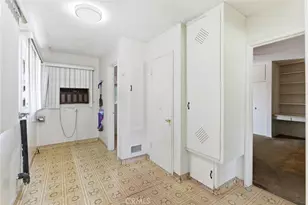 8104 Valdina Dr, Downey, CA 90240 - Photo 14
