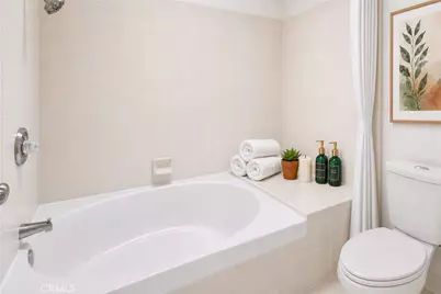 137 S Stonebrook, Orange, CA 92869 - Photo 10