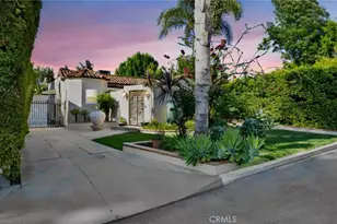 11301 Blix, West Toluca Lake, CA 91602 - Photo 2