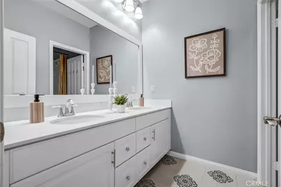 41 Serenity, Irvine, CA 92618 - Photo 20