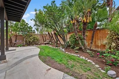 2302 N Chelsey Ct, Orange, CA 92867 - Photo 32