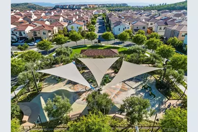 128 Newburry, Irvine, CA 92618 - Photo 44