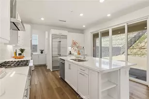 16042 Butterfly Dr, Fontana, CA 92336 - Photo 18