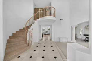 26942 Willow Tree Ln, Laguna Hills, CA 92653 - Photo 2