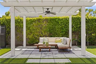 60 Harlow, Irvine, CA 92618 - Photo 6