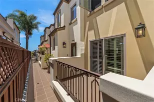 7540 Draper Ave, La Jolla, CA 92037 - Photo 4